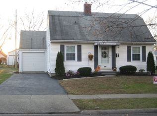 468 Maple Rd, Hellertown, PA 18055