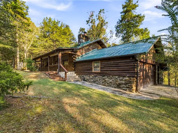 20370 White Oak Rd, Rogers, AR 72756