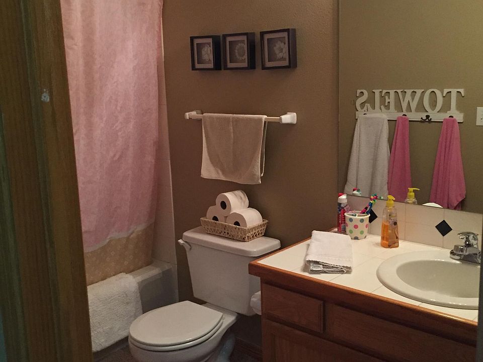 Basement full bath