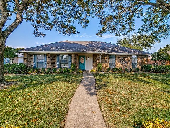 2nd image of 3609 Malinda Ln