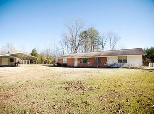 5178 Ennis Rd, Starkville, MS 39759