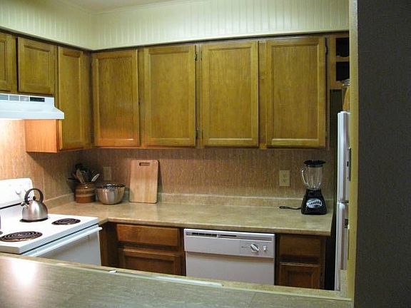 Second view of kitchen