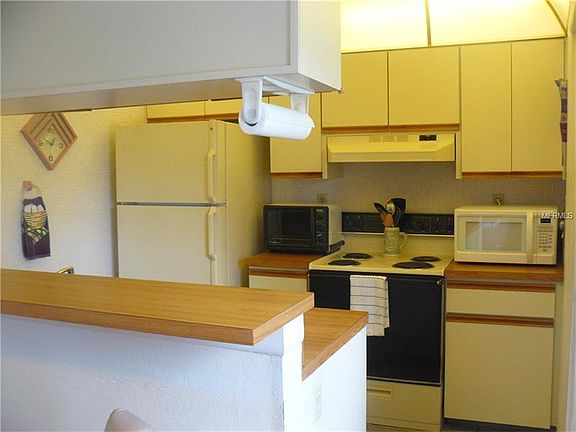 5th image of 1821 Bough Ave Unit 1