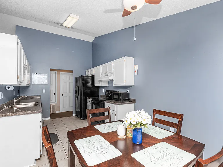 311 Seattle Slew Ct — Photo 2