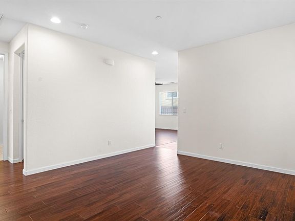 3rd image of 2120 Westphalian Drive