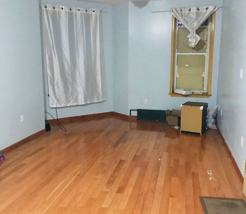 2nd image of 8821 17th Ave #1