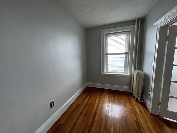 4th image of 285 Lynn Shore Dr APT 501