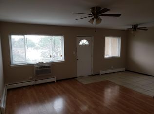 6929 Pershing Rd APT 10, Stickney, IL 60402