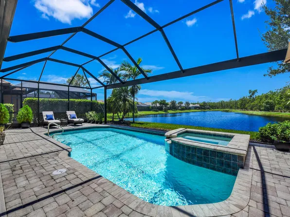 7412 Winding Cypress Dr, Naples, FL 34114