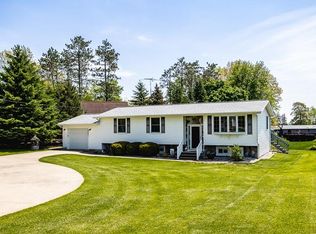 10691 Baker Rd, Jerome, MI 49249