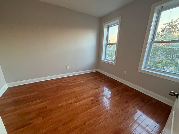 5th image of 6119 Park Ave #C44