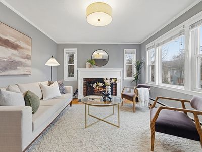 5 Baker St, West Roxbury, MA, 02132