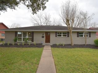 5523 Cartagena St, Houston, TX 77035