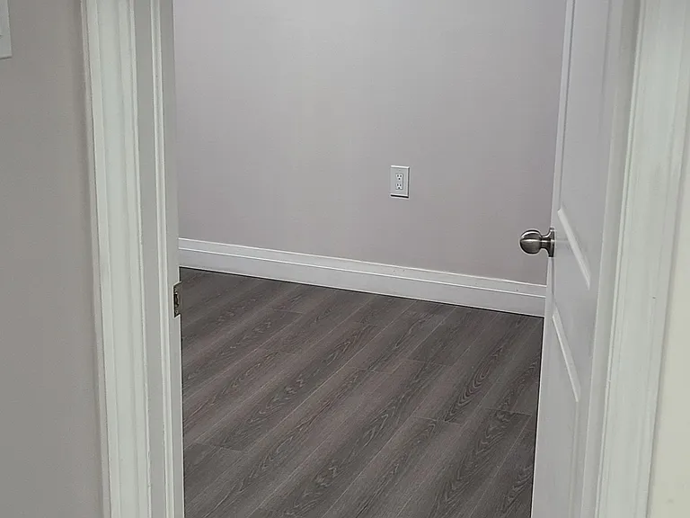13 McCann St #BASEMENT — Photo 1