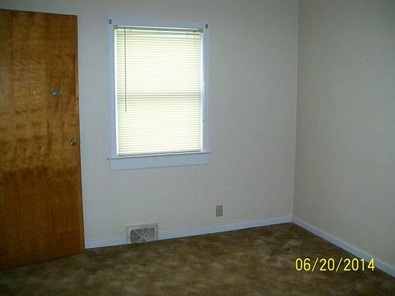 2nd image of 126 Muntz St