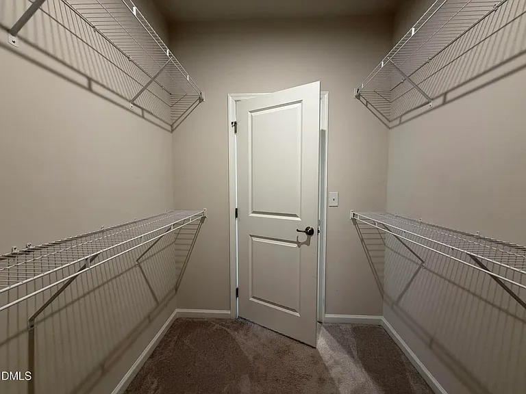 946 Channing Park Cir — Photo 19