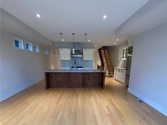 5th image of 287 Kirchoffer Ave
