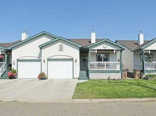 6 S Fairview Park Ln W, Brooks, AB T1R1G9