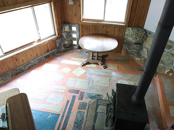 4th image of 792 County Road 3028