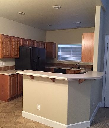 4th image of 375 Elk Valley Dr #1