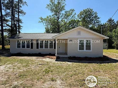 1200 Hudson Rd Photo 1