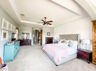 17304 Falling Creek Ave, Bakersfield, CA 93314