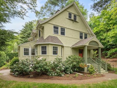 787 Chestnut St, Newton, MA, 02468