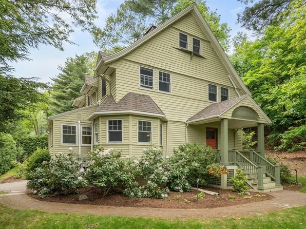 787 Chestnut St, Newton, MA 02468