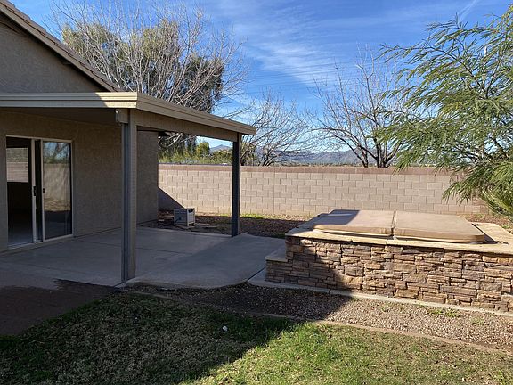 3rd image of 16276 W Custer Ln