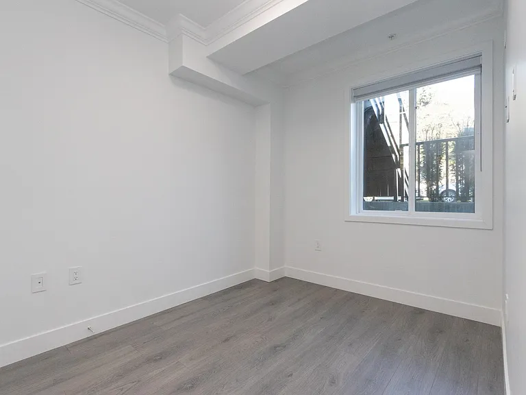 2122 E 32nd Ave #102 — Photo 12