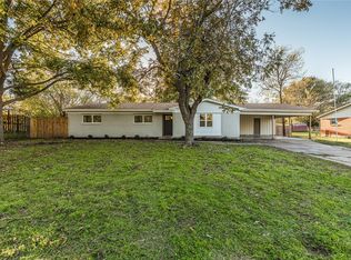 1104 N Old Robinson Rd, Robinson, TX 76706