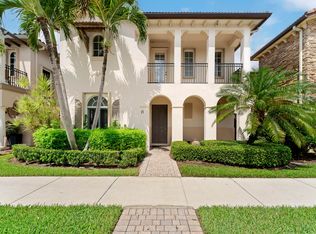 17 Stoney Dr, Palm Beach Gardens, FL 33410