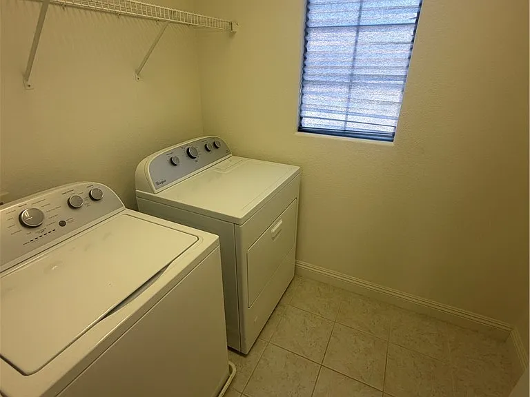 6131 Windmill Island Ave — Photo 16