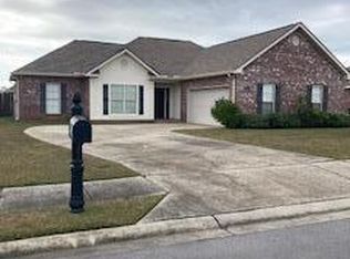 2216 Rhonda Ave, Ocean Springs, MS 39564