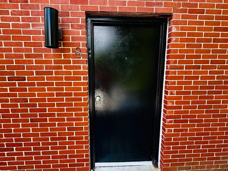 5501 Babcock Blvd #8