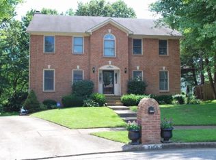 2404 Creekview Ct, Lexington, KY 40514