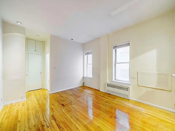 2nd image of 144 E 22nd St APT 6G