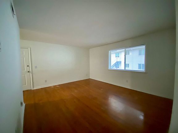 5th image of 469 Oakdale Rd NE #475-B06