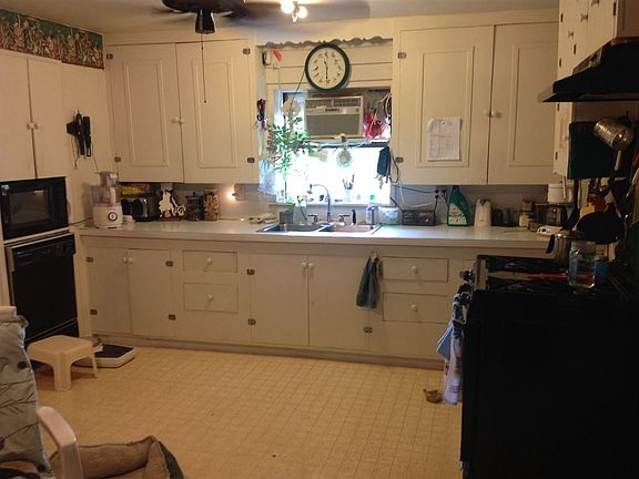 4th image of 604 N Herndon Ave