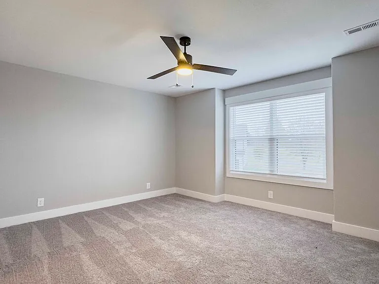406 Jonathan Wade Cir — Photo 19