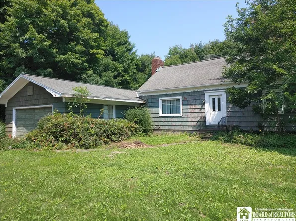10136 Route 60, Fredonia, NY 14063