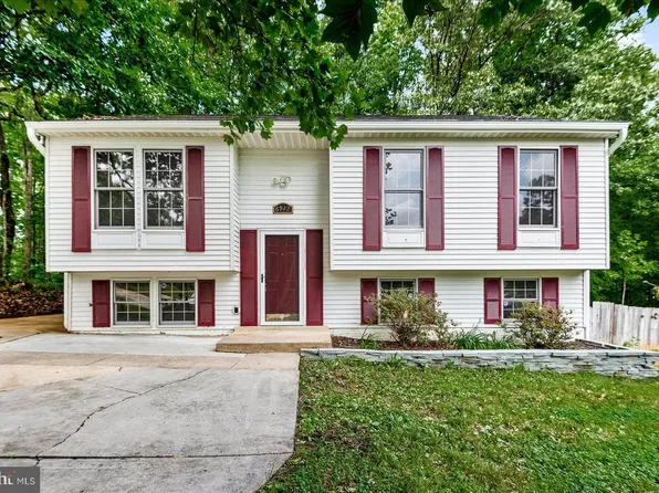 6922 Ridge Way Dr, Fredericksburg, VA 22407
