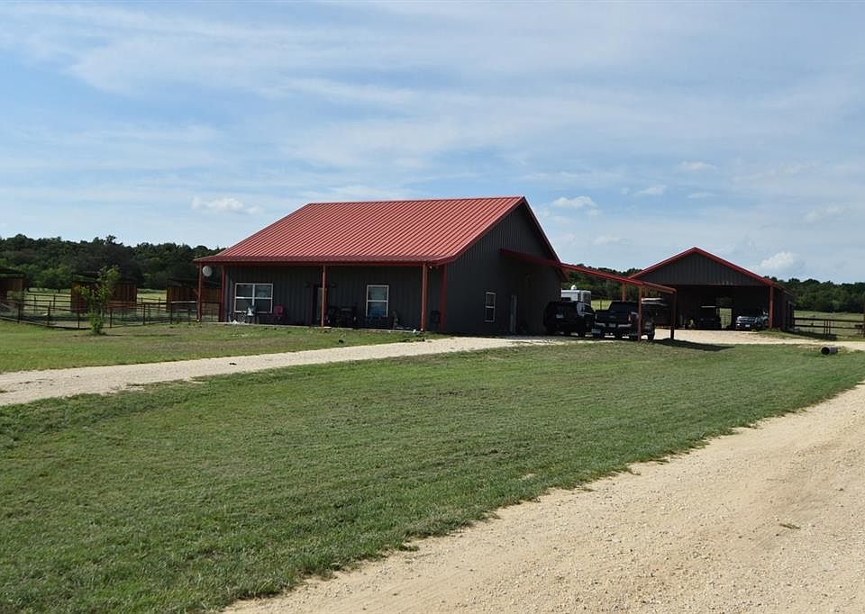 1st image of 2600 Horsemans Dr