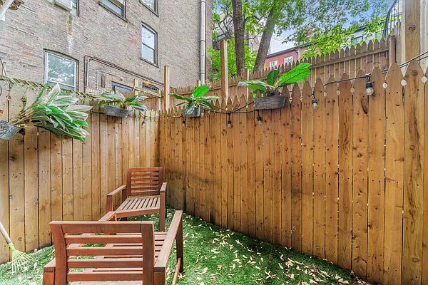 Rented by Vector New York, LLC | media 1