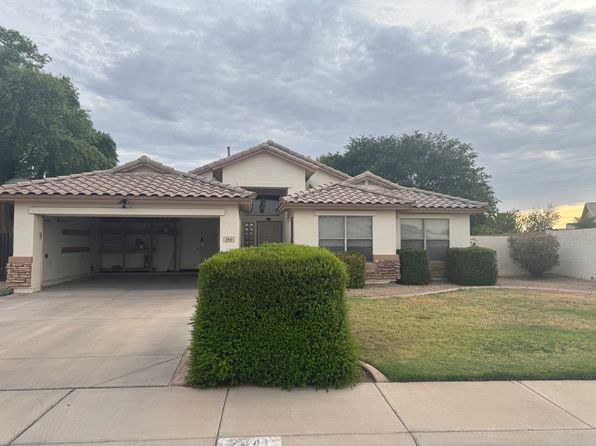 2441 E Dana Way