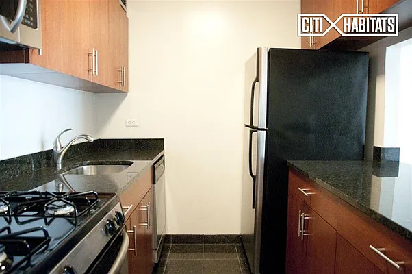 Rented by Citi Habitats | media 18