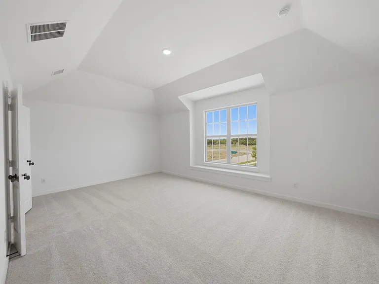 332 Chestnut St — Photo 14