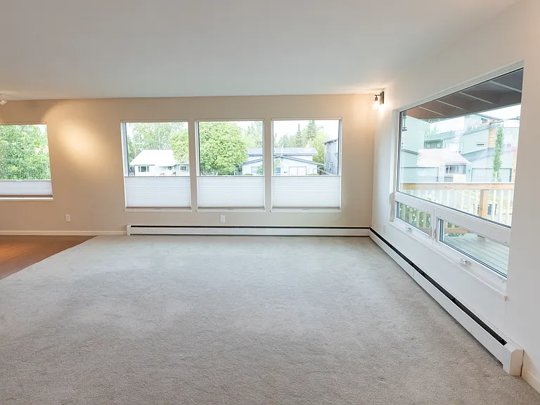 1536 G St #A — Photo 3