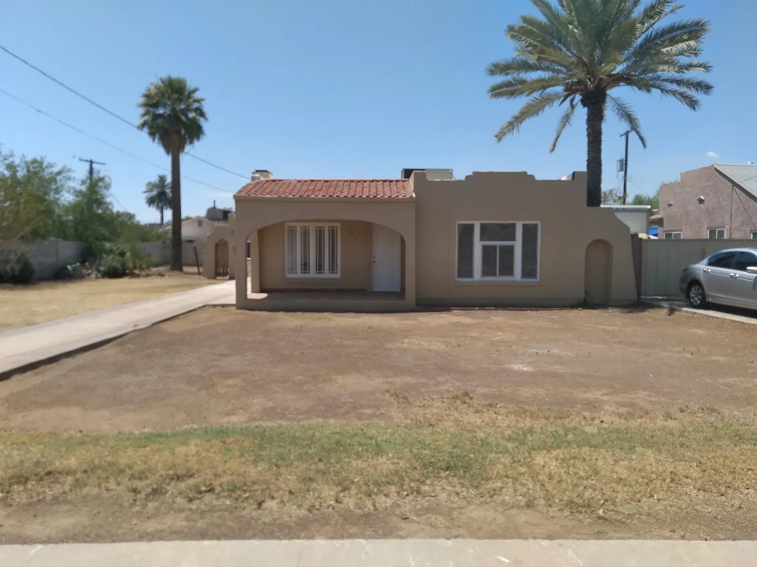 E Willetta St, Phoenix — Photo 3