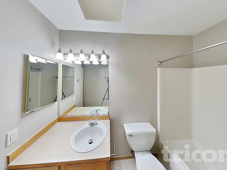 2943 Lowren Loop — Photo 13